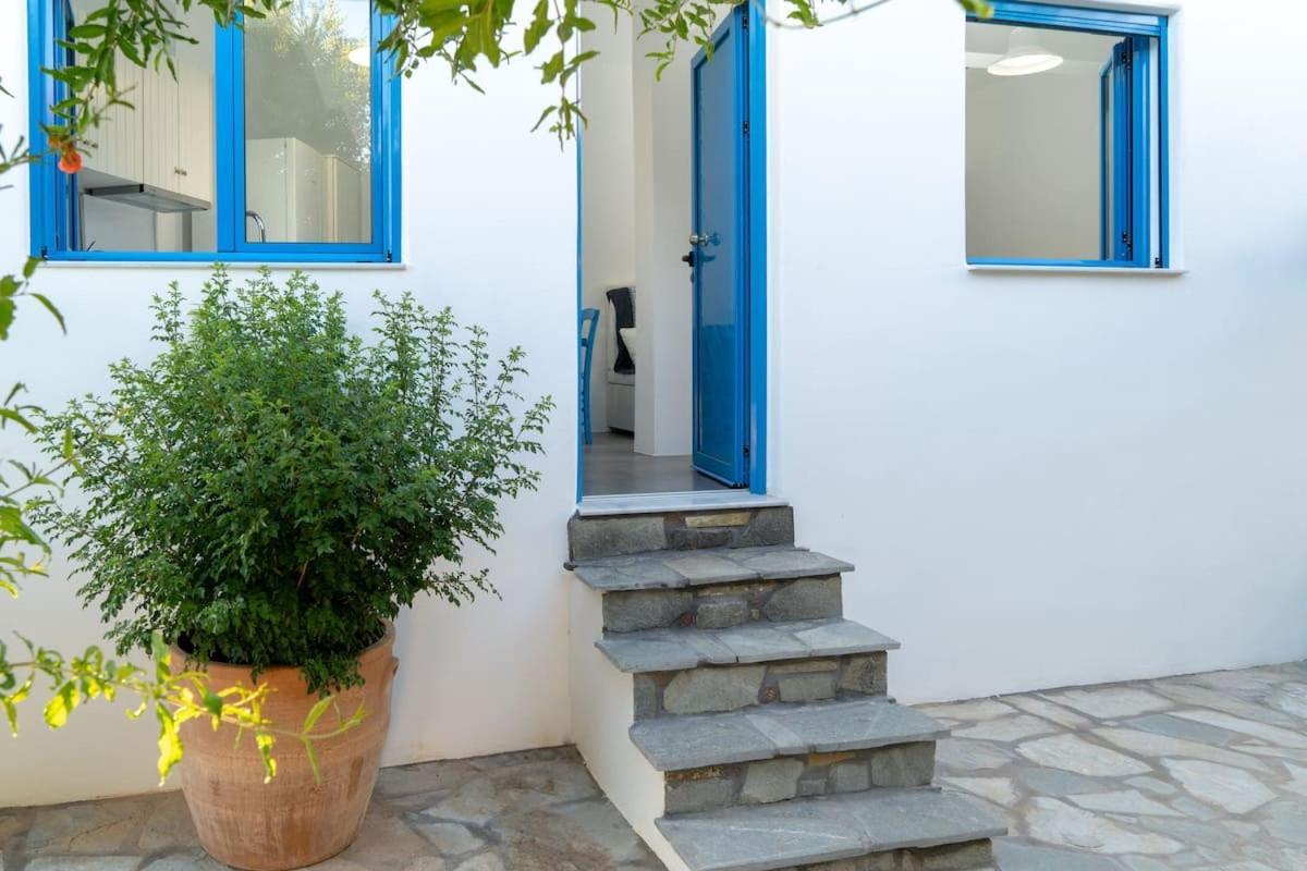 Blue Moon Apartments Makrýgialos المظهر الخارجي الصورة