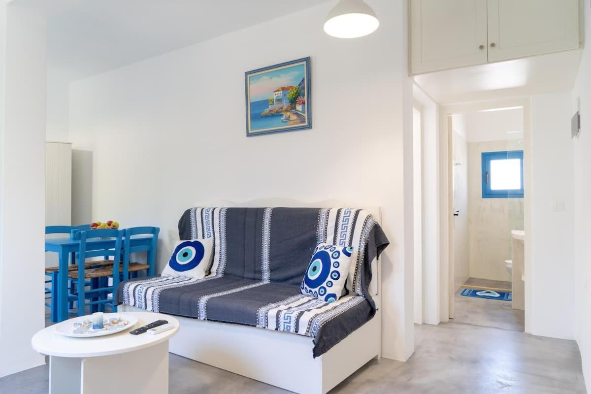 Blue Moon Apartments Makrýgialos المظهر الخارجي الصورة